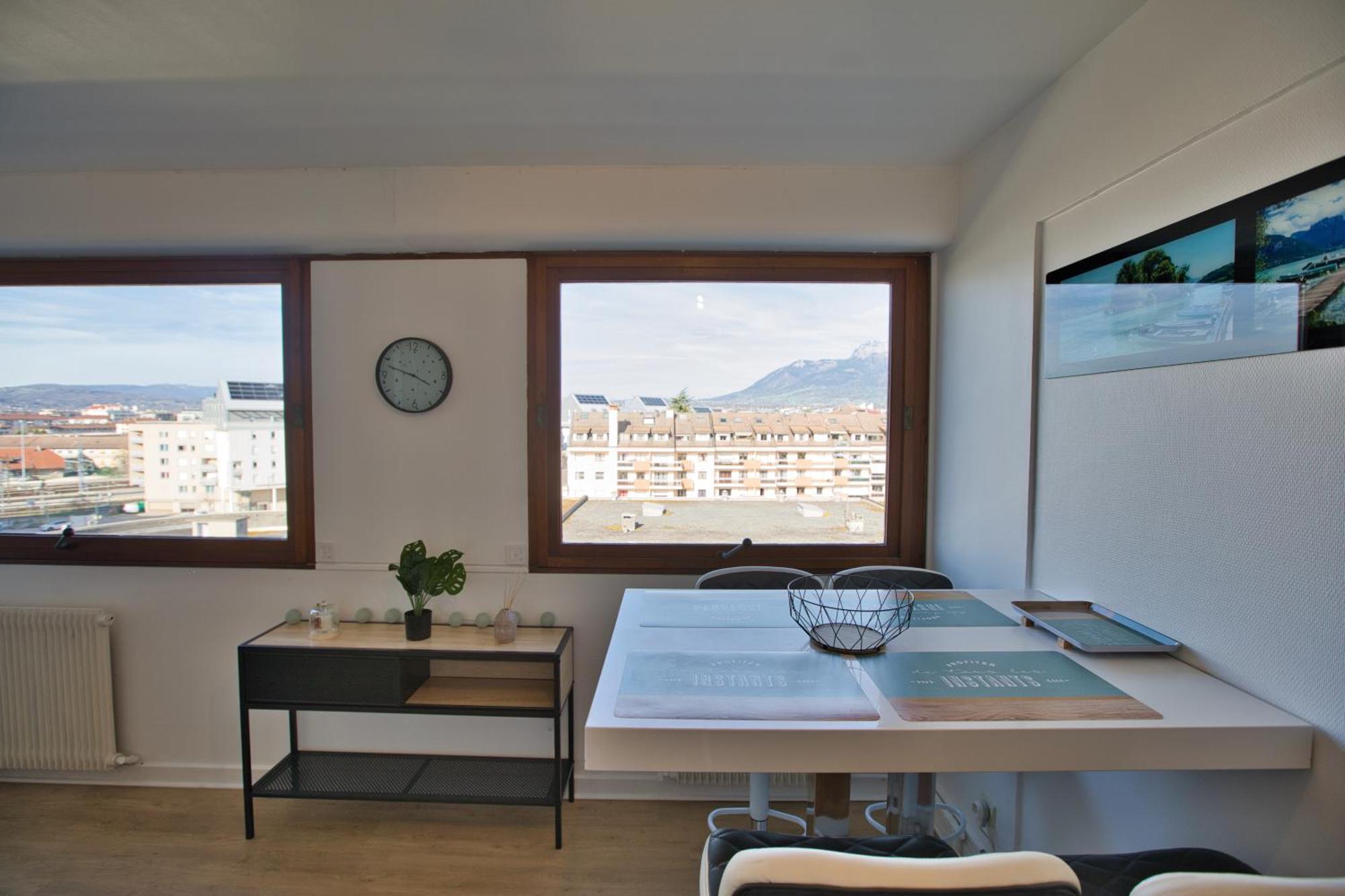 Le Sommet Citadin Avec Vue Lejlighed Annecy Eksteriør billede
